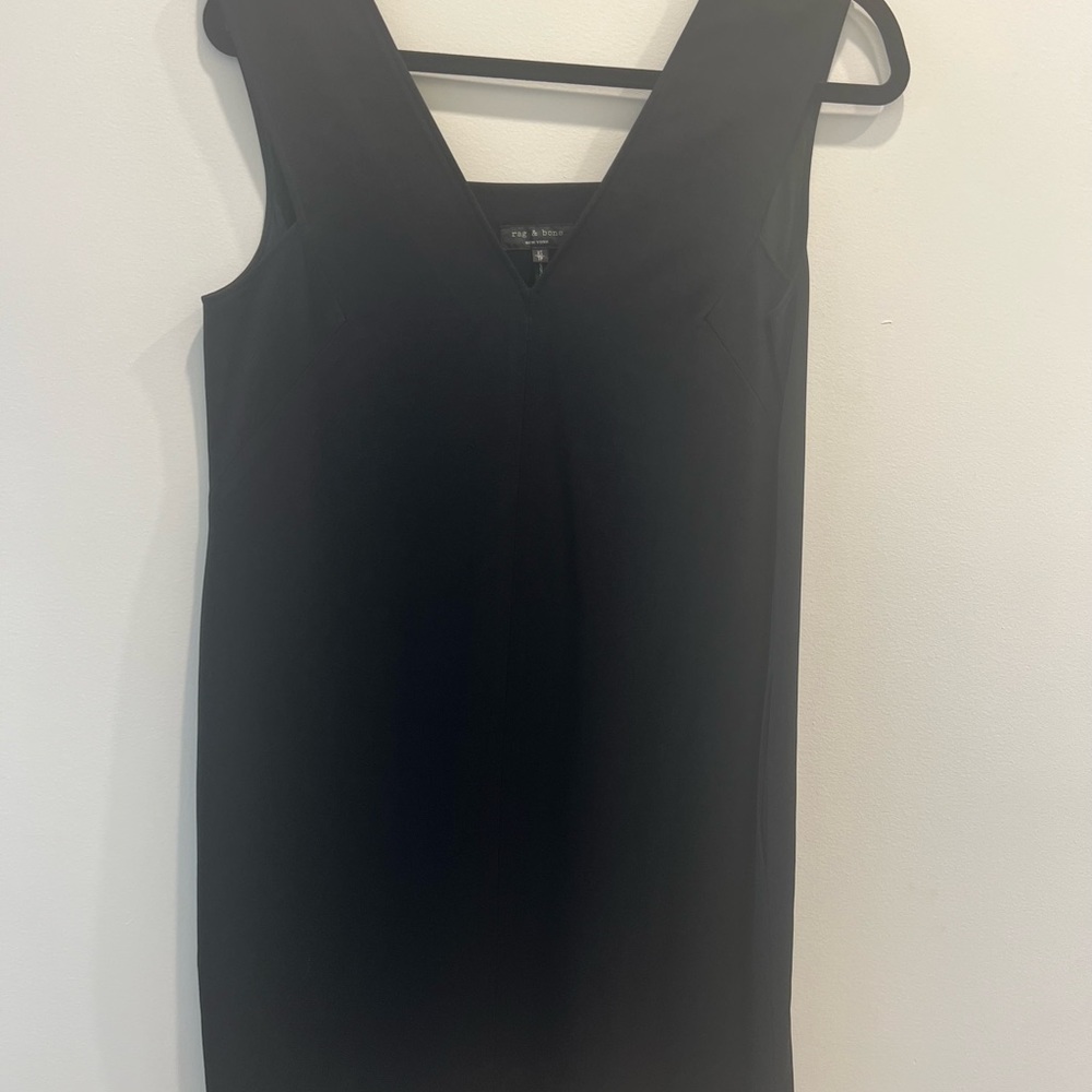 Rag and Bone Black V neck A line dress with hidden pockets - Picture 7 of 7